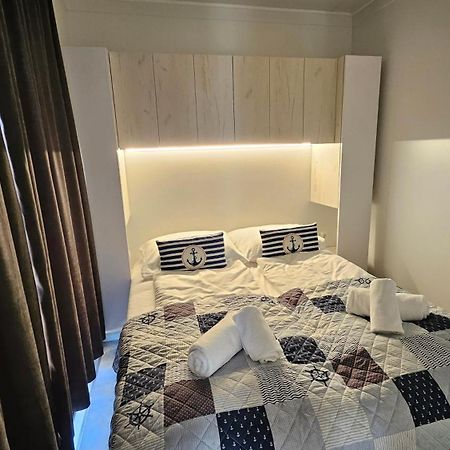 Ahoi Hause 10 Villa Drage Luaran gambar