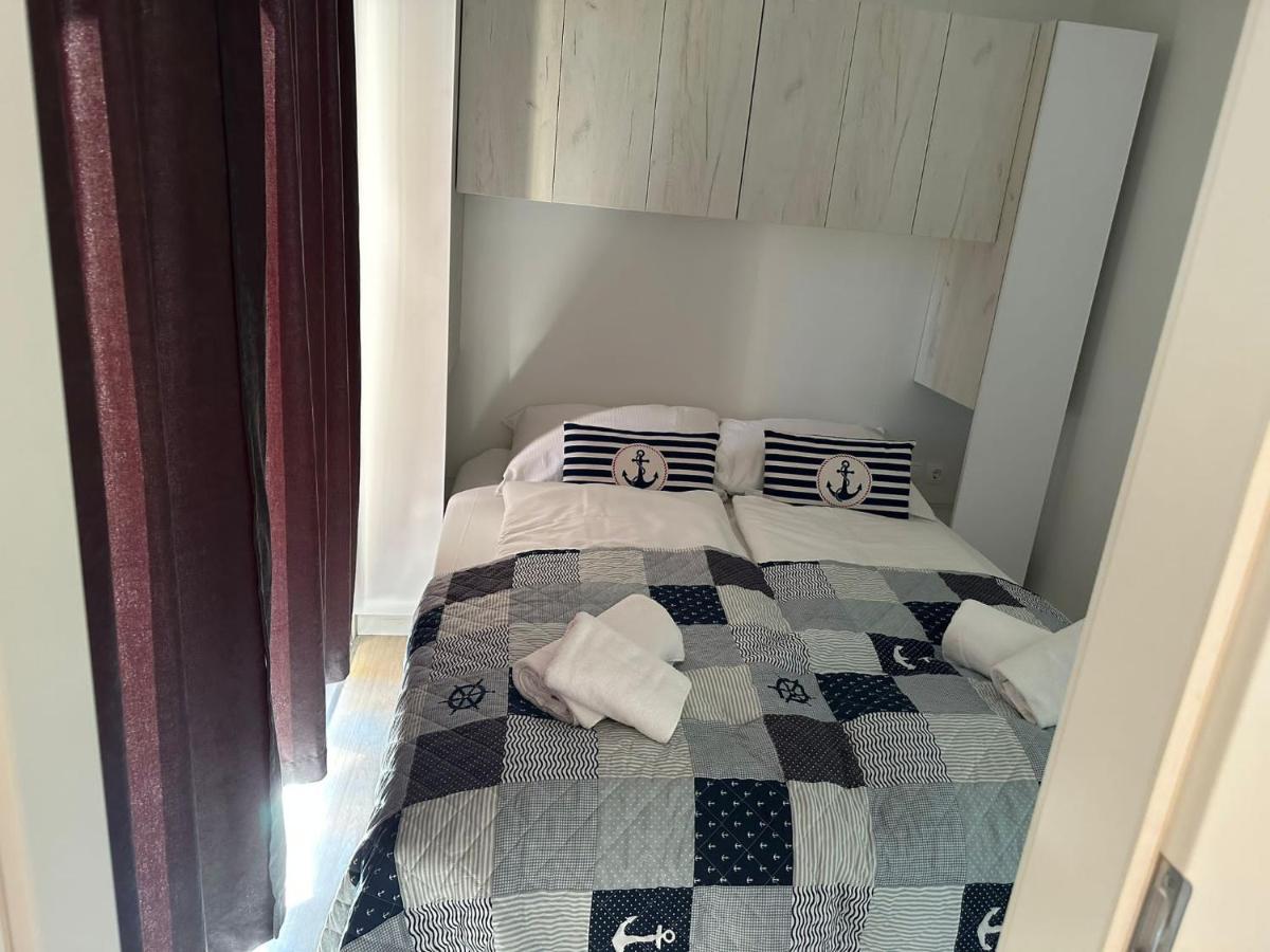 Ahoi Hause 10 Villa Drage Luaran gambar
